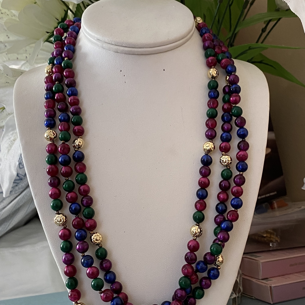 Multicolor Beaded Necklace with Gold Accents - Picture 3 of 8